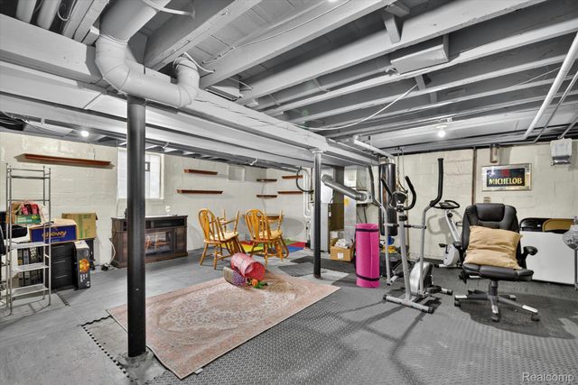 1871 7th Street, Wyandotte, MI 48192