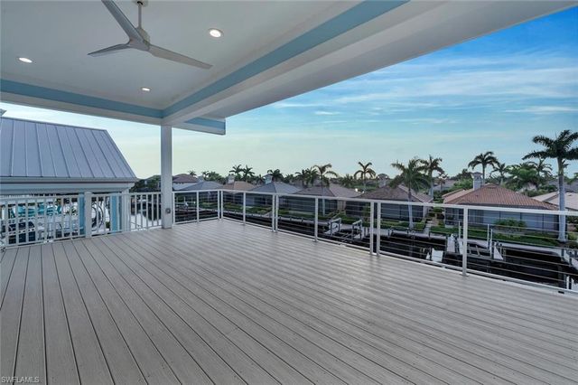 5870 Shell Cove DR, Cape Coral, FL 33914