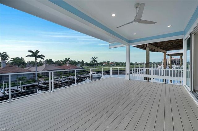 5870 Shell Cove DR, Cape Coral, FL 33914