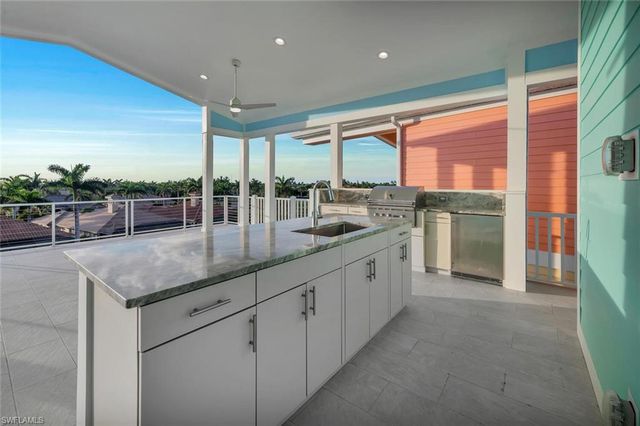 5870 Shell Cove DR, Cape Coral, FL 33914