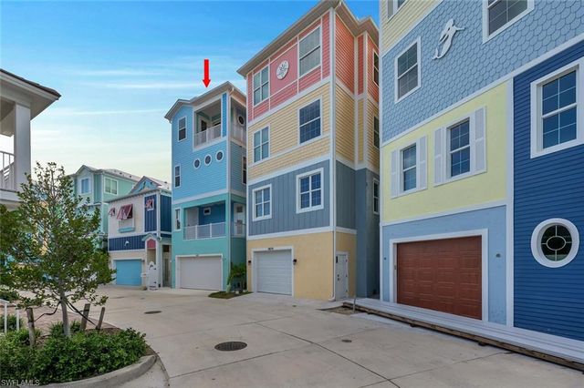5870 Shell Cove DR, Cape Coral, FL 33914