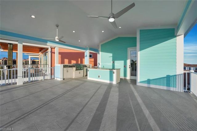 5870 Shell Cove DR, Cape Coral, FL 33914