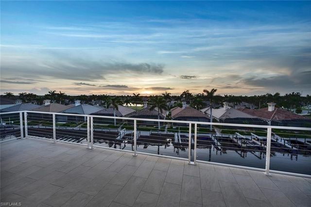 5870 Shell Cove DR, Cape Coral, FL 33914