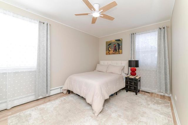 434 Gaylin Court, Bensenville, IL 60106