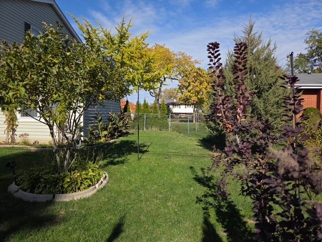 434 Gaylin Court, Bensenville, IL 60106