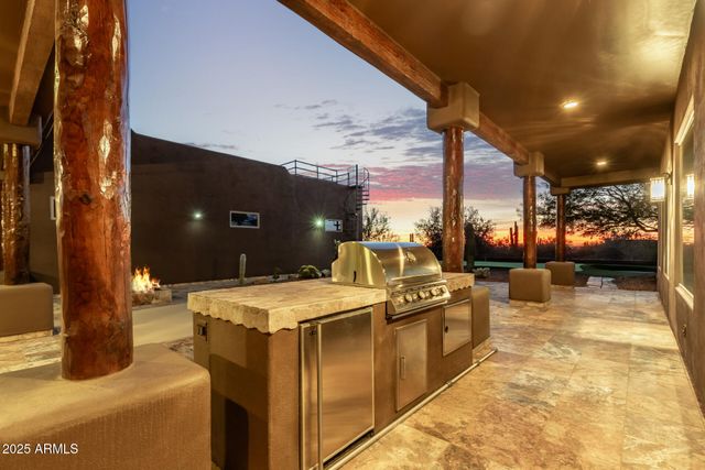 9135 E BUCKSKIN Trail, Scottsdale, AZ 85255