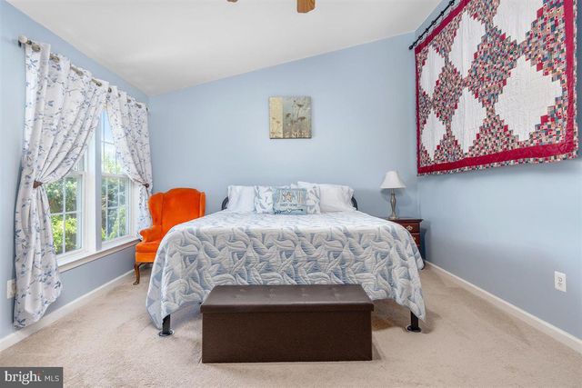 9426 MORNING WALK DR, Hagerstown, MD 21740