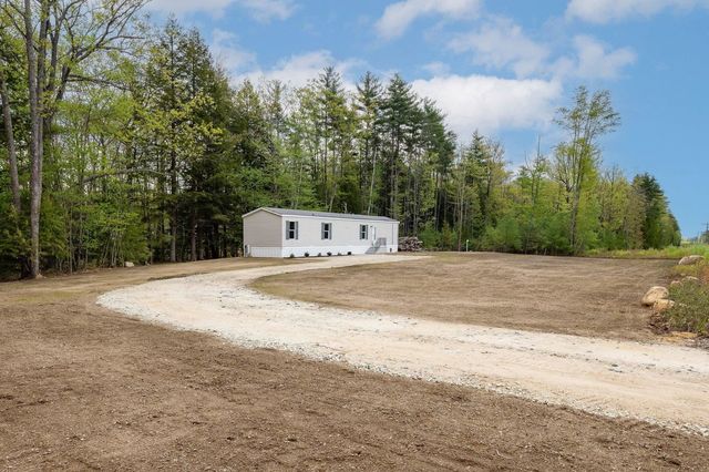 58 Shaw Drive, Rochester, NH 03868