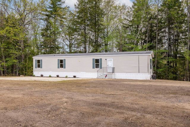 58 Shaw Drive, Rochester, NH 03868