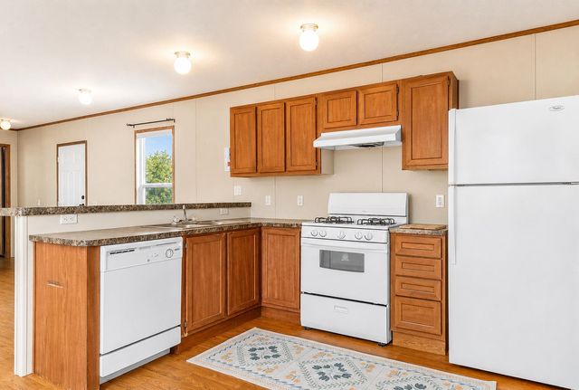 58 Shaw Drive, Rochester, NH 03868