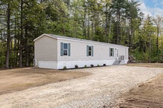 58 Shaw Drive, Rochester, NH 03868