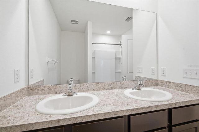 11106 LELAND GROVES DRIVE, Riverview, FL 33579