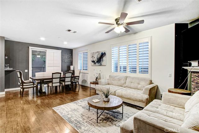 17582 Comfrey, San Bernardino, CA 92407