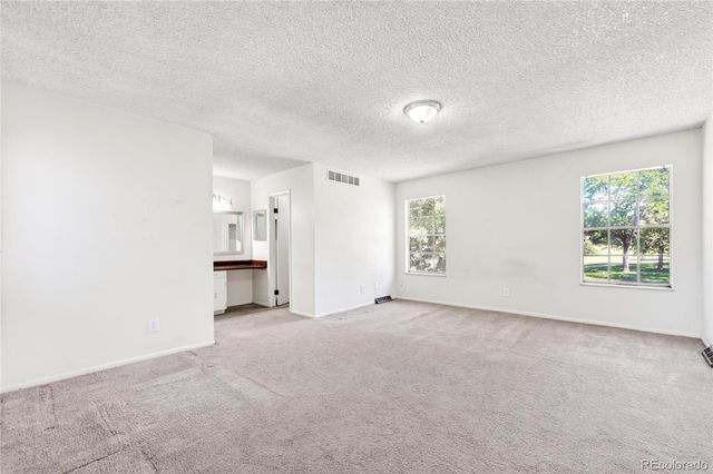 2784 S Wheeling Way, Aurora, CO 80014