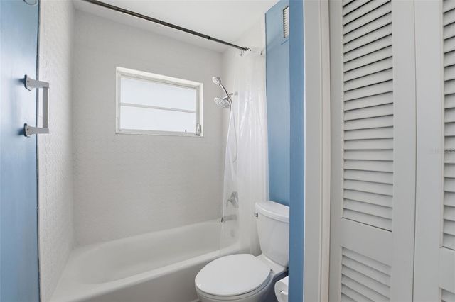 1641 MACKINTOSH BOULEVARD, Nokomis, FL 34275