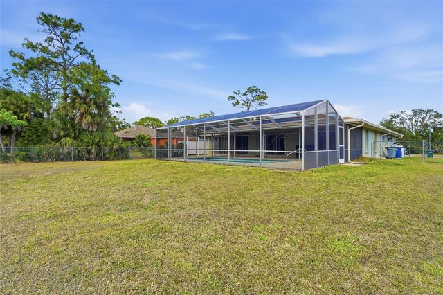 1641 MACKINTOSH BOULEVARD, Nokomis, FL 34275