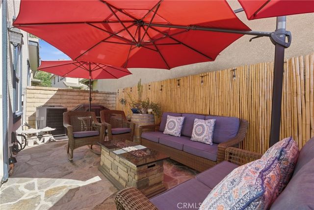 24045 Whitewater Drive, Valencia, CA 91354