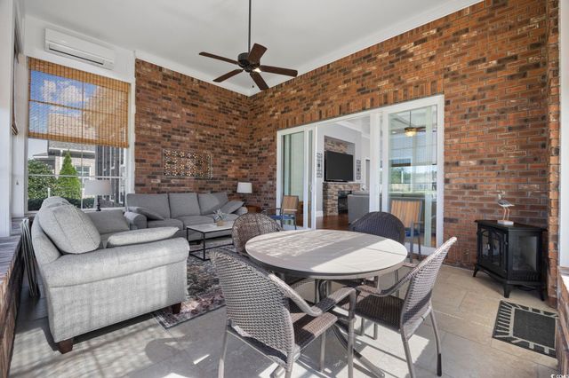 9514 Carrington Dr., Myrtle Beach, SC 29579