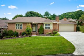 7000 Ashley Court, Knoxville, TN 37921