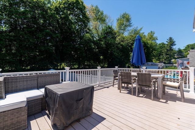 18 Healy Rd., Worcester, MA 01603