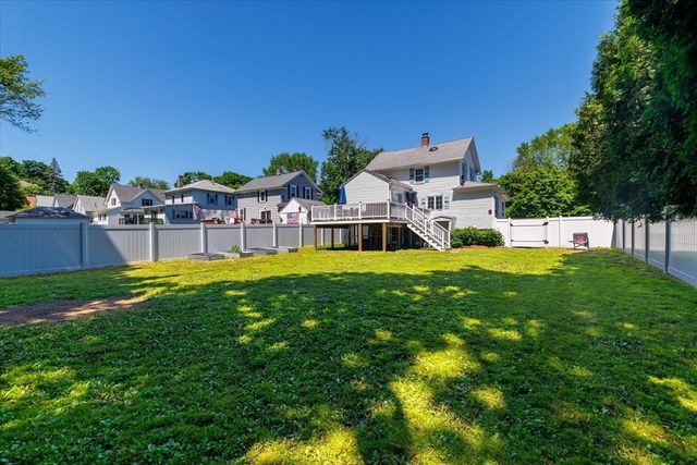18 Healy Rd., Worcester, MA 01603