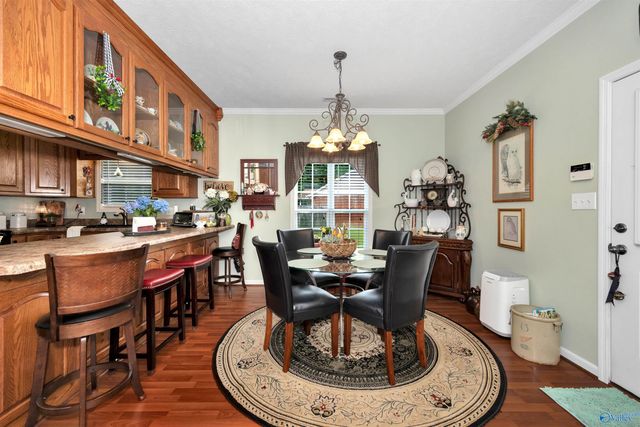 137 Canterbury Circle, Athens, AL 35611