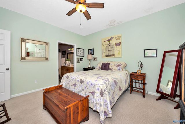 137 Canterbury Circle, Athens, AL 35611