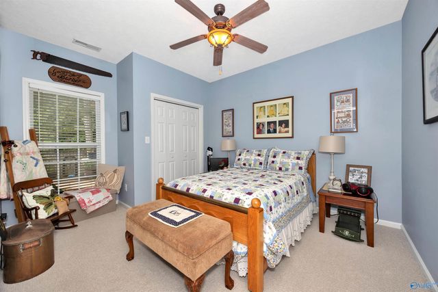 137 Canterbury Circle, Athens, AL 35611