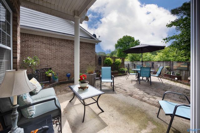 137 Canterbury Circle, Athens, AL 35611