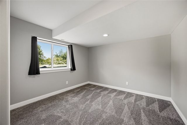1698 Foxborough Drive, Marion, IA 52302