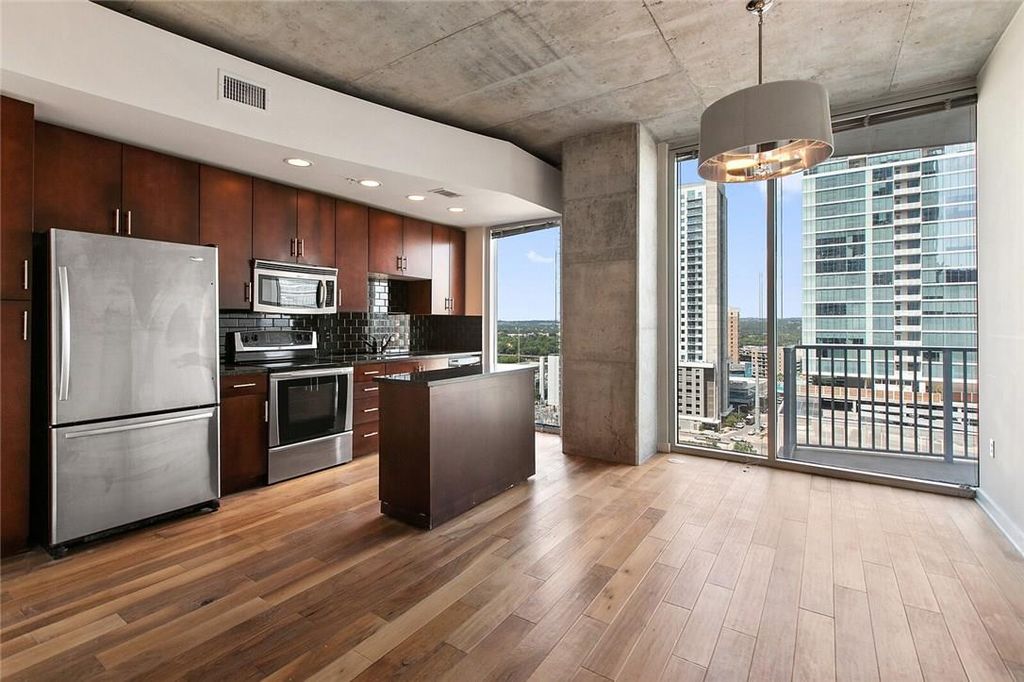 360 Nueces ST 1304, Austin, TX 78701