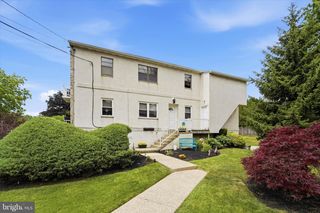 710 WILLOW ST #B, Lansdale, PA 19446