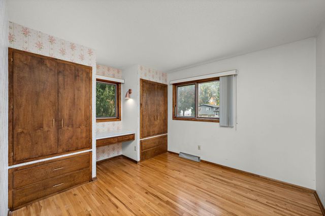 7901 Douglas Drive N, Brooklyn Park, MN 55443