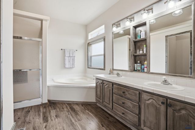 13018 PLEASANT VALLEY RD, Sturgis, SD 57785