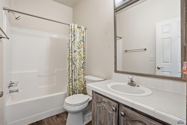 13018 PLEASANT VALLEY RD, Sturgis, SD 57785