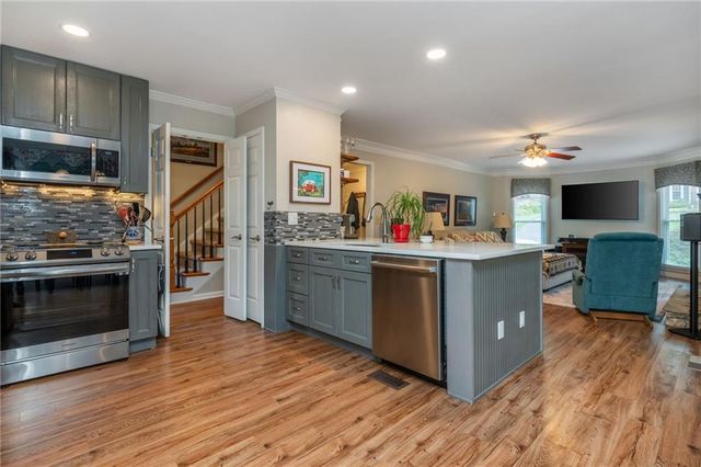 448 Gaillardia Way NW, Acworth, GA 30102