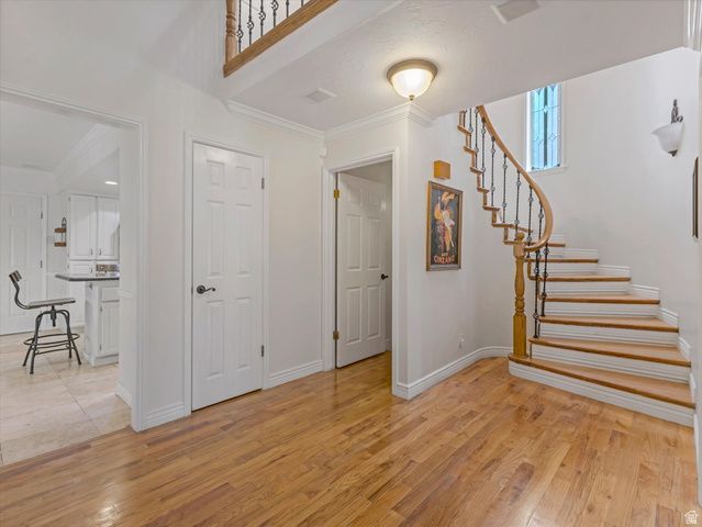 4506 S COUNTRYLANE RD, Salt Lake City, UT 84117