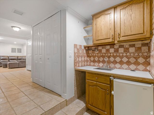 4506 S COUNTRYLANE RD, Salt Lake City, UT 84117