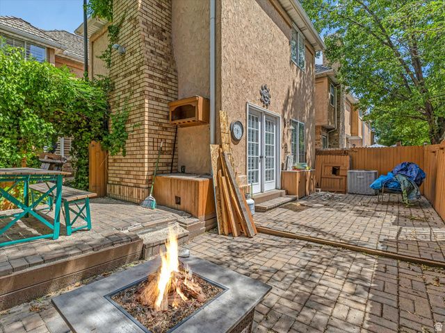 4506 S COUNTRYLANE RD, Salt Lake City, UT 84117