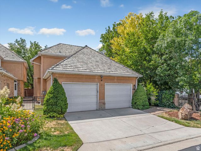 4506 S COUNTRYLANE RD, Salt Lake City, UT 84117