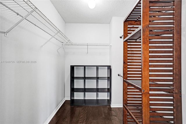 5502 SW 162nd Pl, Miami, FL 33185