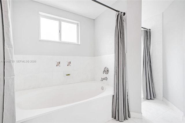 5502 SW 162nd Pl, Miami, FL 33185