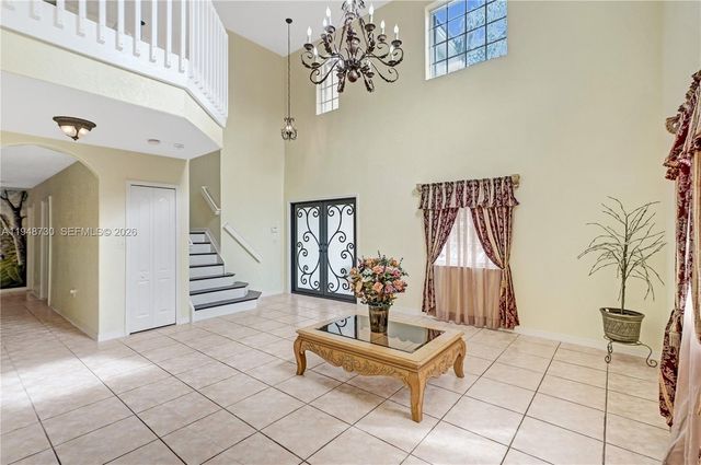 5502 SW 162nd Pl, Miami, FL 33185