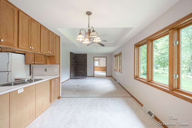 888 Bowes Road Se, Lowell City, MI 49331