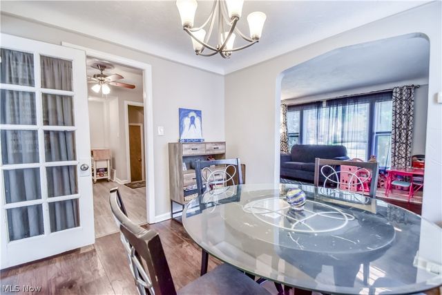5284 Haverford Drive, Lyndhurst, OH 44124