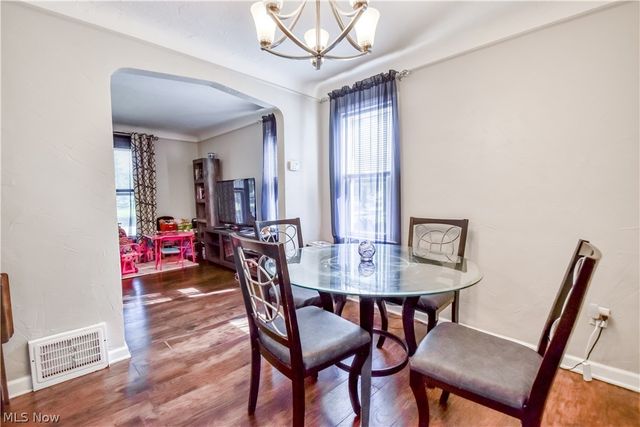 5284 Haverford Drive, Lyndhurst, OH 44124