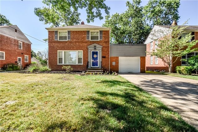 5284 Haverford Drive, Lyndhurst, OH 44124