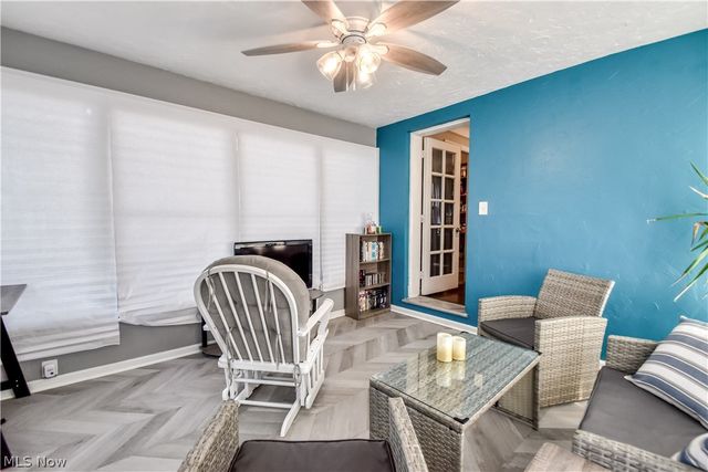 5284 Haverford Drive, Lyndhurst, OH 44124