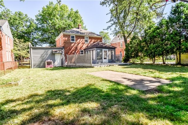 5284 Haverford Drive, Lyndhurst, OH 44124