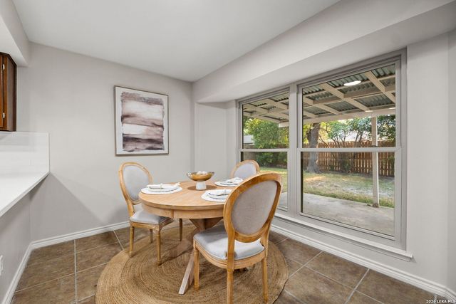8234 MEADOW SUN ST, San Antonio, TX 78251